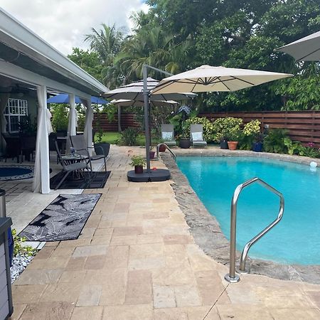Bed and Breakfast Wilton Manors A Mens Oasis Exterior foto